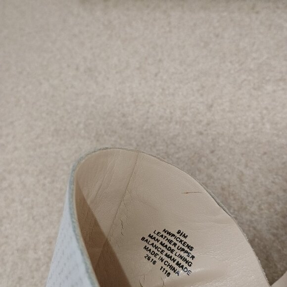 NWT Nine West 9.5 Buckle Ankle Booties White Textured Leather Block Heel PeepToe - Picture 7 of 7